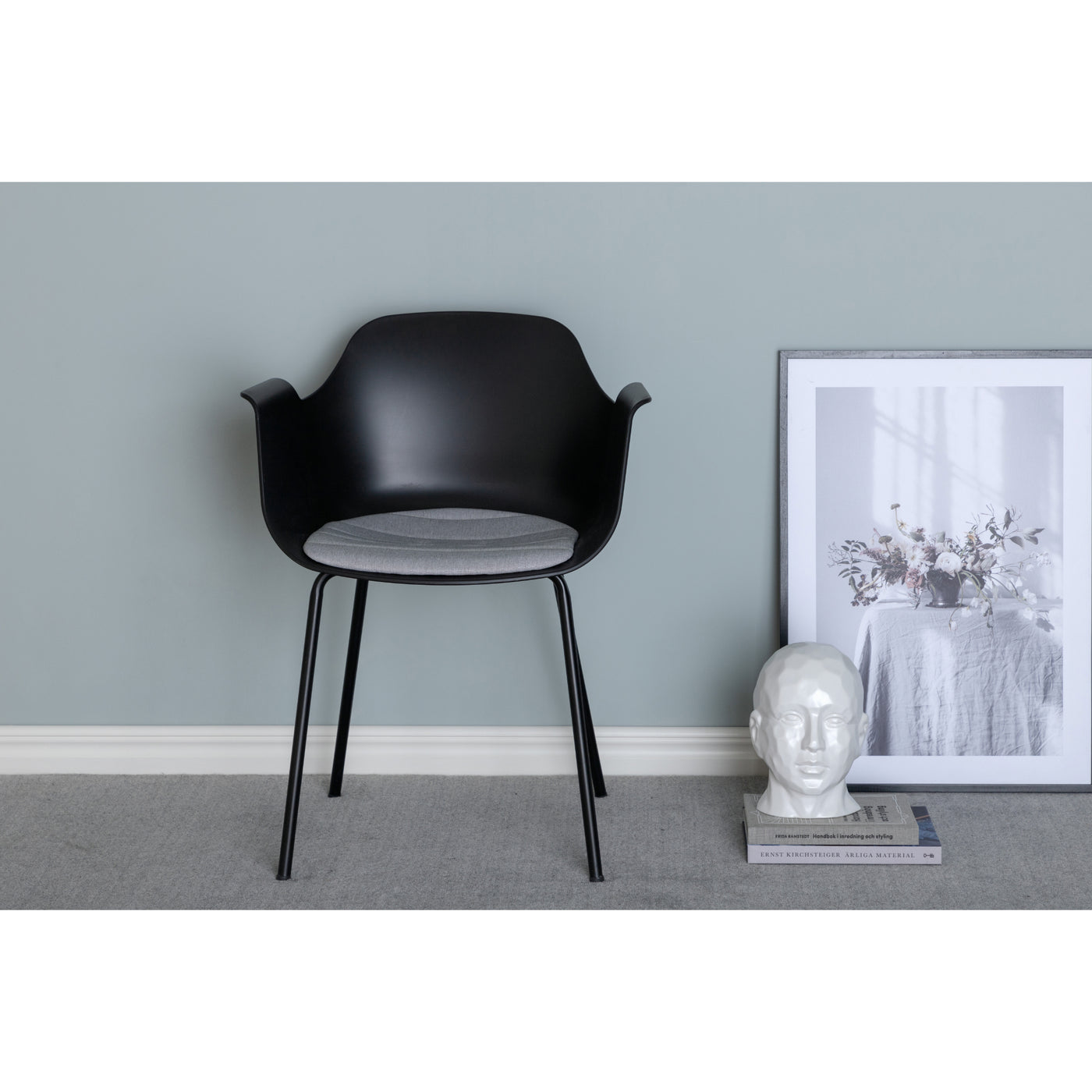 Dyre Kunststoff-Esszimmerstuhl – schwarze Beine – schwarzer Kunststoff 2er Set