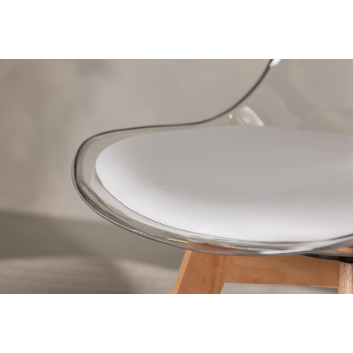 Freimuth Esszimmerstuhl - Natur / PET (Sitzkissen weiß) PET-Oberfläche, Sitzfläche mit üblichem Schwamm 2er Set