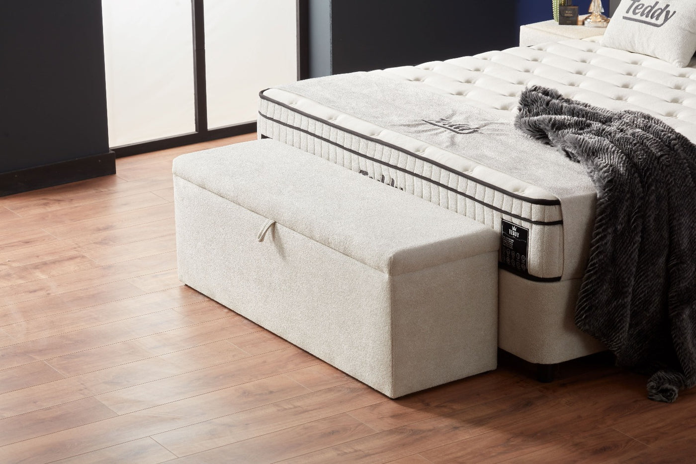TEDDY Boxspringbett Stauraum Bettkasten Topper Boucle Beige Weiß Boxbett von ABC Bedding | teddy-stauraum-boxbett-boxspringbett-mit-bettkasten-stoff-beige-hell | Mit Bettkasten