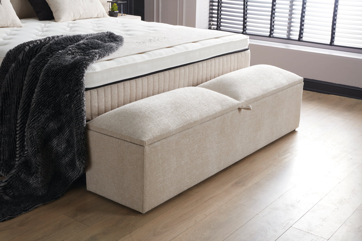 Beverly Boxspringbett Webstoff Stauraum Bettkasten Weiß Boxbett von ABC Bedding